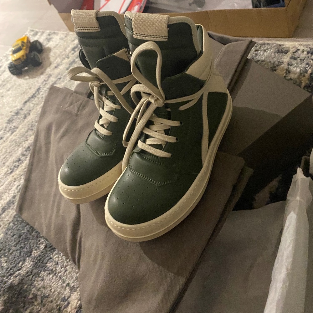 (WORN ONCE) kids Rick Owen’s